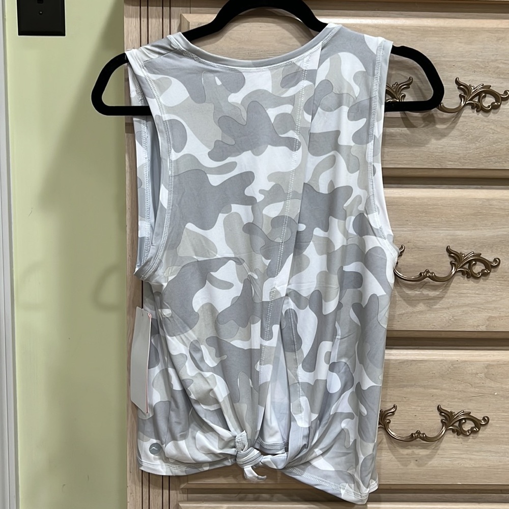 Tank Top - Picture 2 of 4